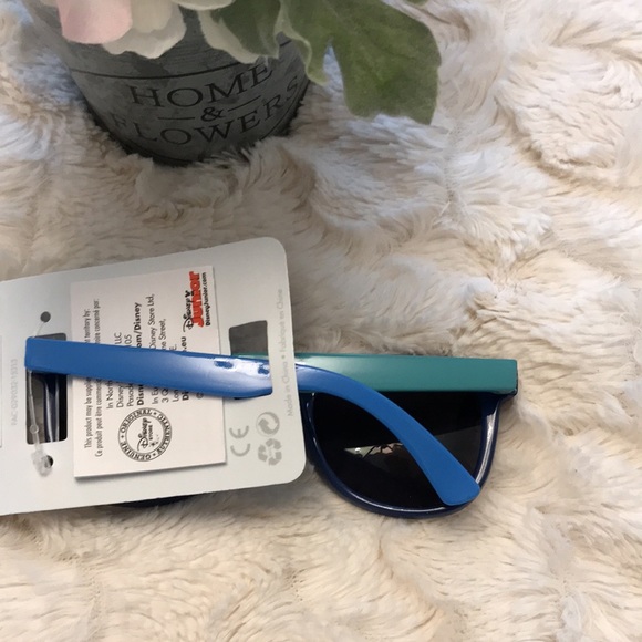 Boys Disney Store Sunglasses NWT - Picture 7 of 11